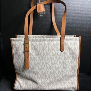 Michael Kors White MK Tote